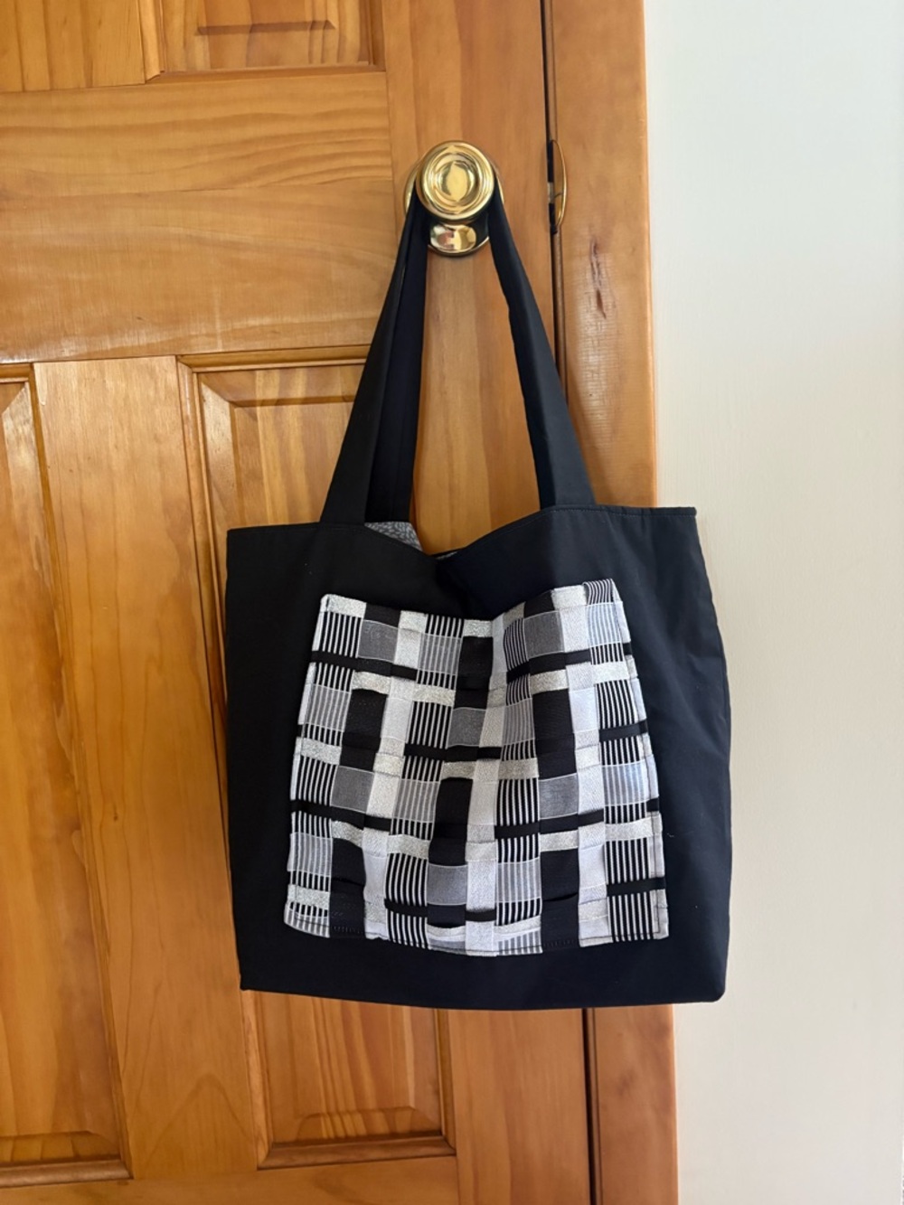Tote Bag w/ Ribbon Weaved Pocket